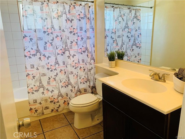 Detail Gallery Image 8 of 20 For 13172 Begonia Rd, Victorville,  CA 92392 - 2 Beds | 1 Baths