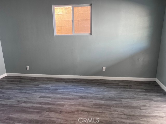 1222 E 103rd Street, Los Angeles CA: https://media.crmls.org/medias/28b5d789-ffef-4e53-9acc-25e52ff2698c.jpg