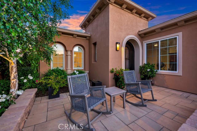 Detail Gallery Image 4 of 41 For 6888 Copper Creek, Moorpark,  CA 93021 - 4 Beds | 3/1 Baths