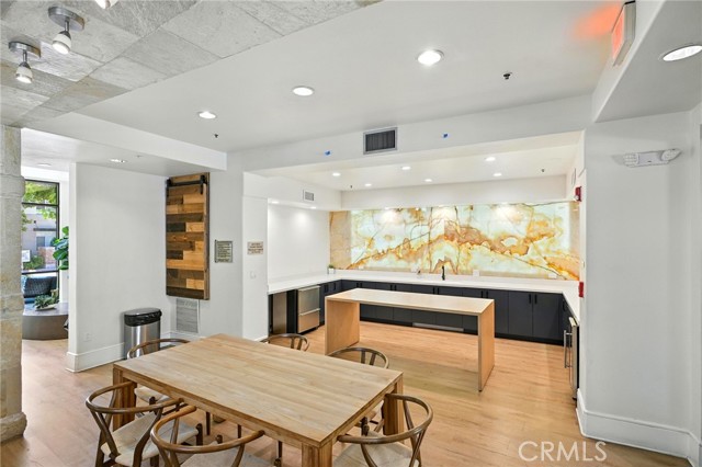 24585 Town Center Drive, Valencia CA: https://media.crmls.org/medias/28b643bf-e46c-4b11-a79f-161d9a80c0ae.jpg