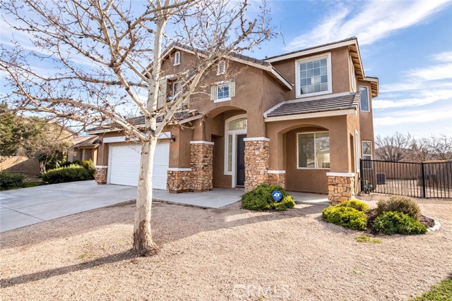 Detail Gallery Image 5 of 28 For 3120 Albret, Lancaster,  CA 93536 - 5 Beds | 4 Baths