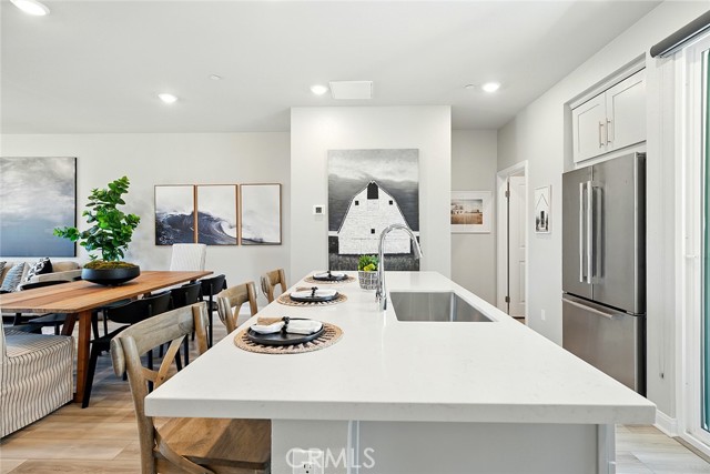 1425 W Sunrise Lane, San Pedro CA: https://media.crmls.org/medias/28b70757-3f1f-406a-9cfe-0d5fe1b1c689.jpg