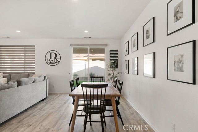 Detail Gallery Image 9 of 34 For 11661 Forsythia, Jurupa Valley,  CA 91752 - 4 Beds | 2/1 Baths