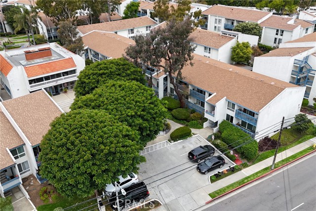 615 Prospect Avenue, Redondo Beach, California 90277, 2 Bedrooms Bedrooms, ,2 BathroomsBathrooms,Residential,Sold,Prospect,SB24107105