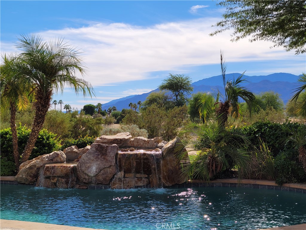 MLS #OC24249931 img 3