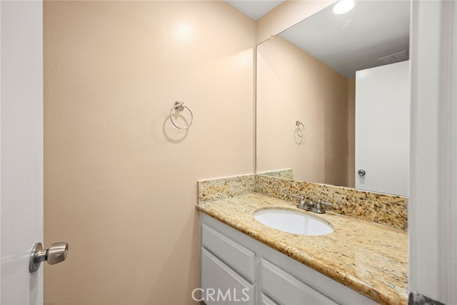 Detail Gallery Image 10 of 31 For 6525 E Camino Vt, Anaheim,  CA 92807 - 4 Beds | 2/1 Baths
