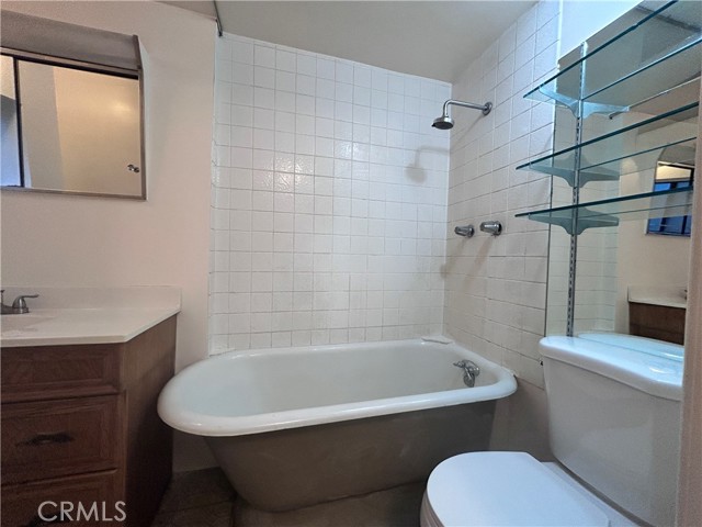 Detail Gallery Image 8 of 12 For 23412 Knapps Cutoff, Crestline,  CA 92325 - 3 Beds | 2/1 Baths