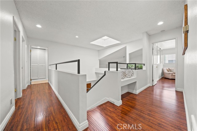 Detail Gallery Image 20 of 32 For 2032 W 231st, Torrance,  CA 90501 - 4 Beds | 3 Baths