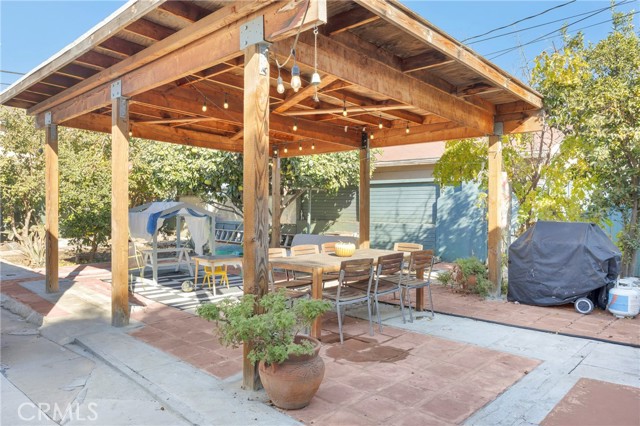 Detail Gallery Image 39 of 54 For 225 E 56th St, Long Beach,  CA 90805 - 3 Beds | 2 Baths