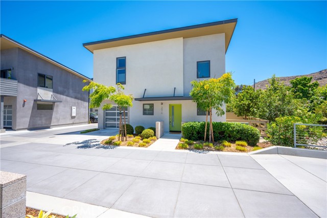 Detail Gallery Image 1 of 1 For 3076 Rockview Pl, San Luis Obispo,  CA 93401 - 2 Beds | 2/1 Baths