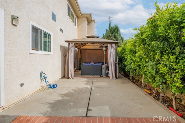 Detail Gallery Image 13 of 31 For 9936 Reseda Bld #39,  Northridge,  CA 91324 - 3 Beds | 2/1 Baths