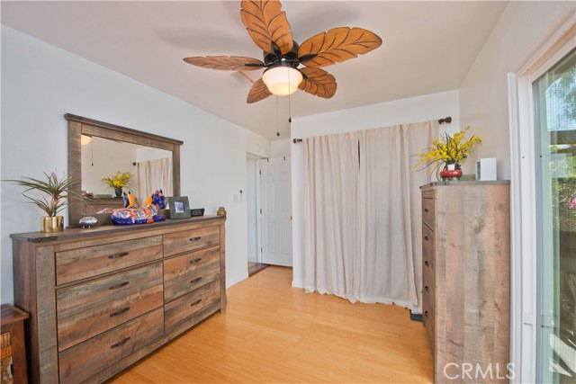23329 Raymond Street, Chatsworth CA: https://media.crmls.org/medias/28ba7358-39dc-4c42-b362-4420d0b05d5b.jpg