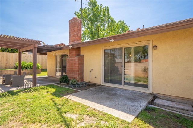 Image 27 of 44 For 22586 Main Street