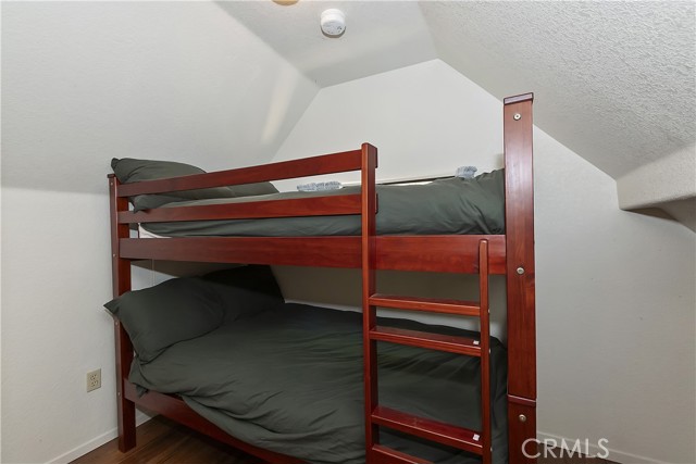 33294 Wild Rose Drive, Green Valley Lake CA: https://media.crmls.org/medias/28bd54fa-7313-48d6-ac77-a7510ed30de3.jpg