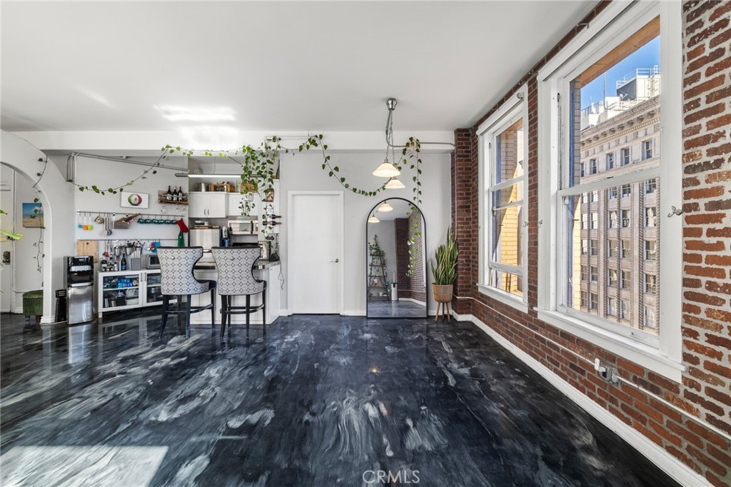 MLS #SR25246013 image #4