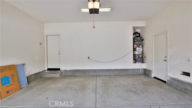 1748 Yvonne Court, Riverside CA: https://media.crmls.org/medias/28bd92da-0f63-4124-aee8-8c5a0e722e11.jpg