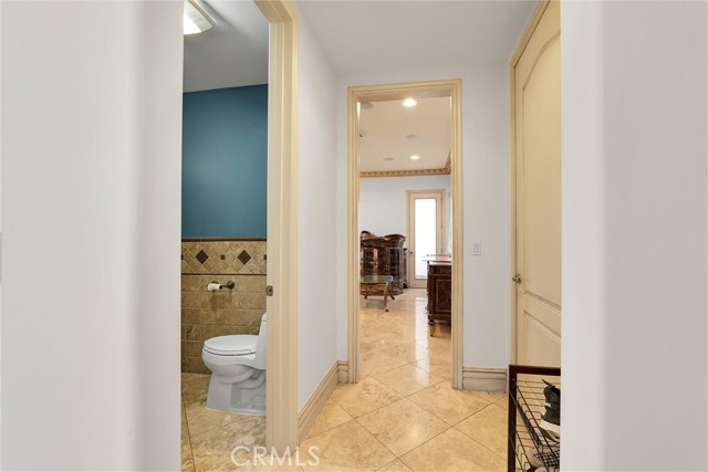 22349 Dolorosa Street, Woodland Hills CA: https://media.crmls.org/medias/28bdd718-60fd-40de-a346-e7c04cb88791.jpg