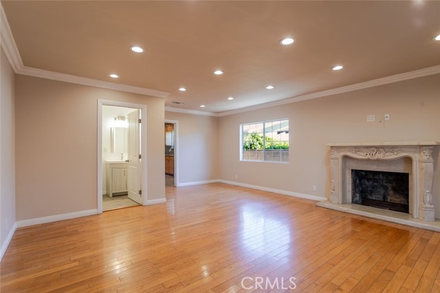 Detail Gallery Image 3 of 21 For 14608 Cohasset Street, Van Nuys,  CA 91405 - 3 Beds | 2 Baths
