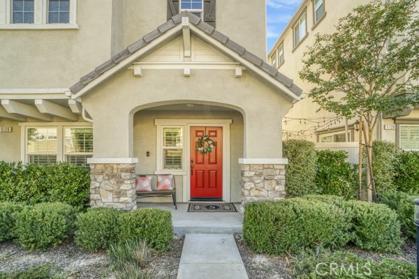 Detail Gallery Image 1 of 35 For 9126 Foster Ln, Chatsworth,  CA 91311 - 3 Beds | 2/1 Baths