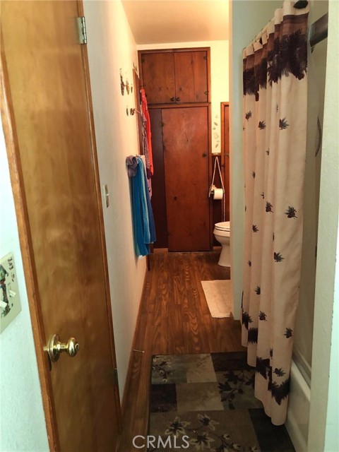 23792 Springwater, Crestline, CA 92325