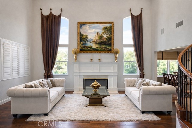 Image 3 of 13 For 15257 Saddleback