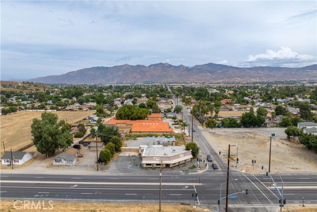 4490 E Florida Avenue, Hemet, California 92544, ,Commercial Lease,For Rent,4490 E Florida Avenue,CRPW24135694