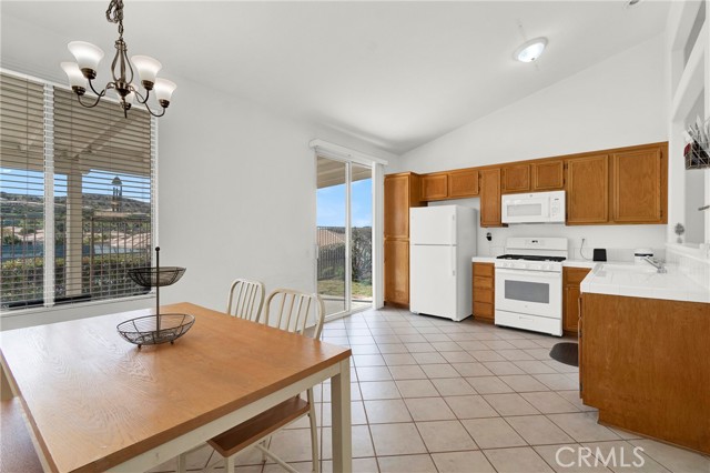 Detail Gallery Image 10 of 31 For 5950 Turnberry, Banning,  CA 92220 - 1 Beds | 2 Baths