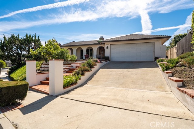 Detail Gallery Image 2 of 31 For 238 Tanforan, Diamond Bar,  CA 91765 - 4 Beds | 2 Baths