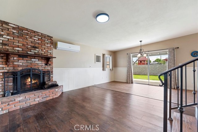 Detail Gallery Image 12 of 48 For 333 S Pampas, Rialto,  CA 92376 - 4 Beds | 2 Baths