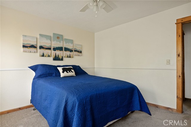 33133 Ridge Road, Arrowbear CA: https://media.crmls.org/medias/28c3e8ef-ada8-4a95-a28c-ea50c6ca3731.jpg