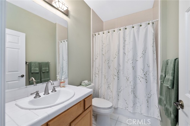 Detail Gallery Image 50 of 63 For 11562 Rancho Del Valle, Granada Hills,  CA 91344 - 4 Beds | 4/1 Baths