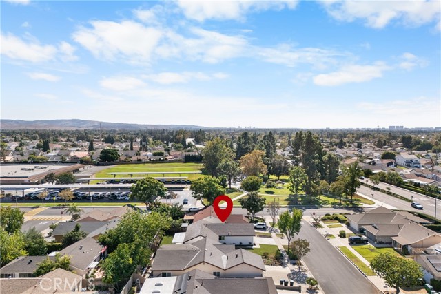 14612 Highcrest Circle, Irvine CA: https://media.crmls.org/medias/28c446c1-bb76-4df5-8162-7d66104fea8c.jpg