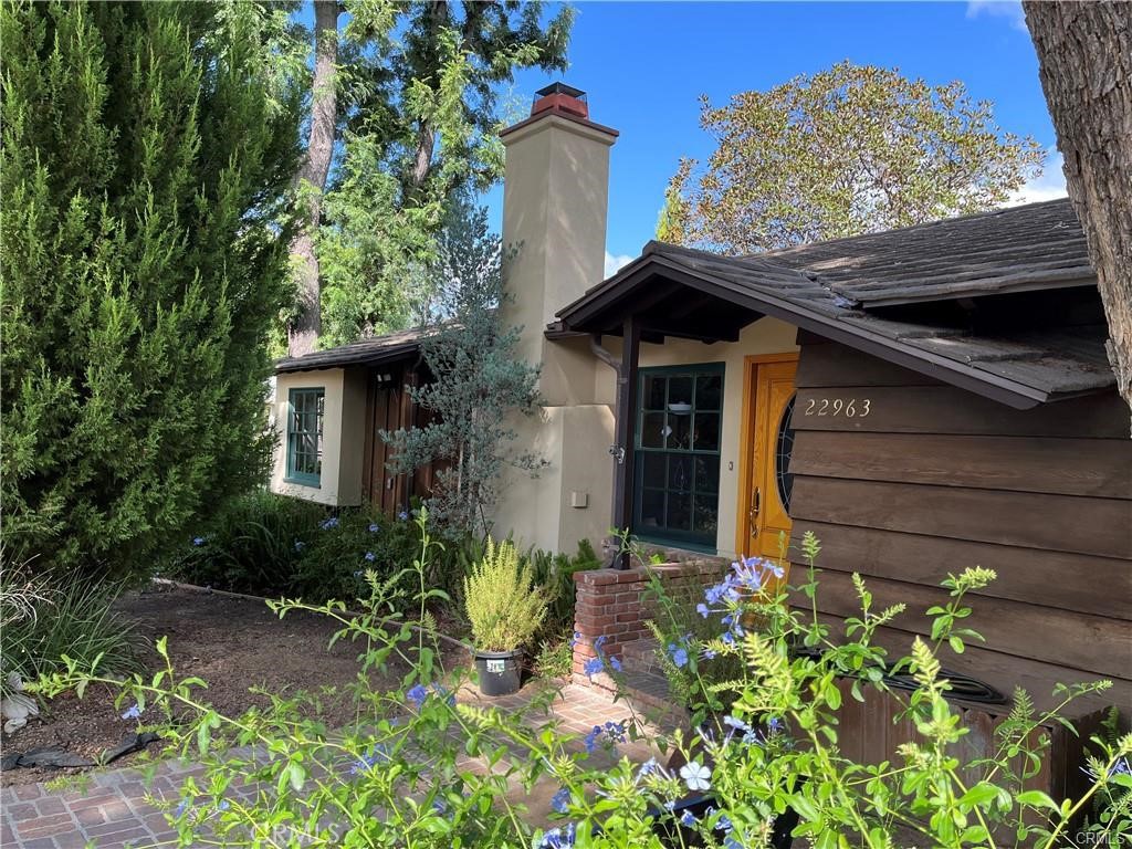 22963 Ostronic Drive