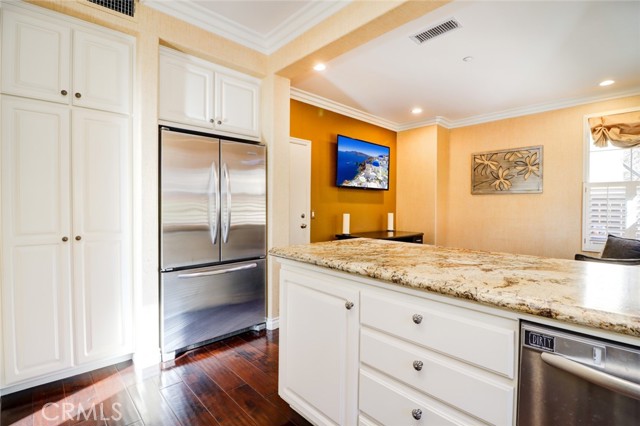 Detail Gallery Image 9 of 45 For 23 Harwick Ct, Ladera Ranch,  CA 92694 - 3 Beds | 2/1 Baths