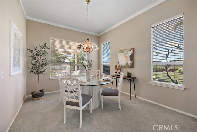 Detail Gallery Image 8 of 41 For 27402 Carino Cir, Mission Viejo,  CA 92692 - 5 Beds | 3 Baths