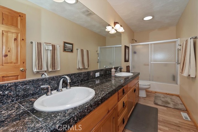 Detail Gallery Image 23 of 75 For 42545 Pegasus, Big Bear Lake,  CA 92315 - 5 Beds | 4 Baths