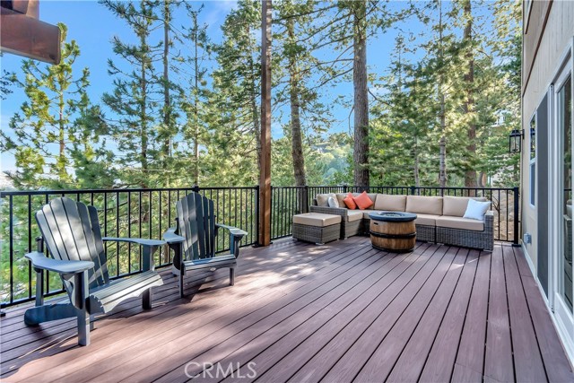 1119 Brentwood Drive, Lake Arrowhead CA: https://media.crmls.org/medias/28c8fde2-06cc-40e7-aa1c-7d881a0bd126.jpg