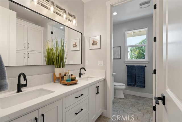 Detail Gallery Image 25 of 33 For 212 Valley View Dr, Paradise,  CA 95969 - 4 Beds | 2/1 Baths