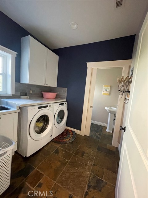 Detail Gallery Image 17 of 66 For 17183 Sunburst, –,  CA 91325 - 4 Beds | 4/1 Baths