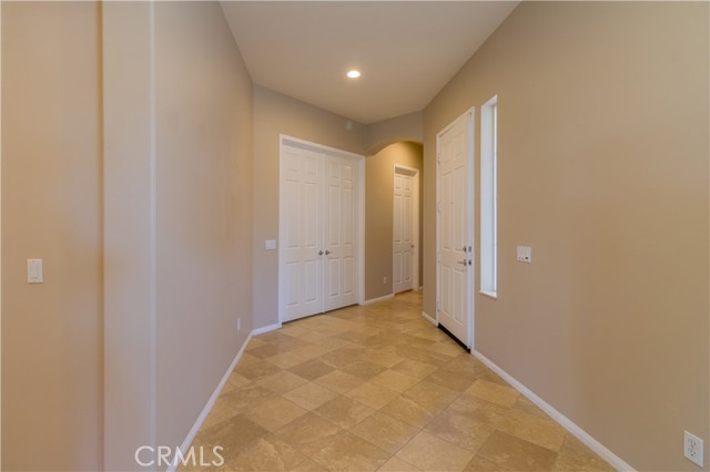 Detail Gallery Image 14 of 40 For 1795 Desert Poppy Ln, Beaumont,  CA 92223 - 2 Beds | 2/1 Baths