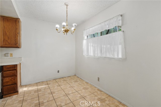 Detail Gallery Image 10 of 36 For 1197 E 9th St #4,  Pomona,  CA 91766 - 3 Beds | 2 Baths