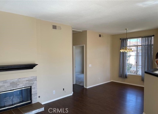 8215 E White Oak, Orange CA: https://media.crmls.org/medias/28cae52e-6357-413d-bd41-af96687a6d42.jpg