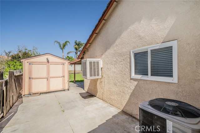 Detail Gallery Image 33 of 38 For 15060 Manzanita Dr, Fontana,  CA 92335 - 3 Beds | 2 Baths