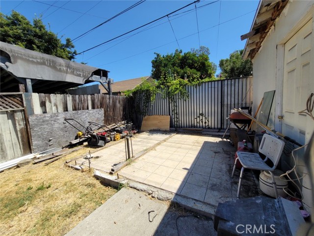 Detail Gallery Image 10 of 25 For 2920 Van Buren Pl, Los Angeles,  CA 90007 - 4 Beds | 2 Baths