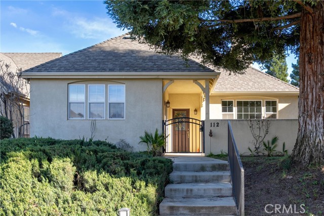 Detail Gallery Image 2 of 34 For 112 Benson, Chico,  CA 95928 - 2 Beds | 2 Baths