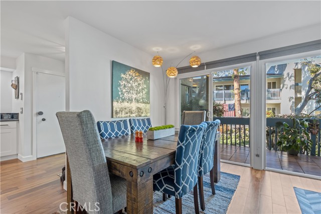 643 S Prospect Ave, Redondo Beach, California 90277, 3 Bedrooms Bedrooms, ,2 BathroomsBathrooms,Residential,Sold,S Prospect Ave,SB22031394