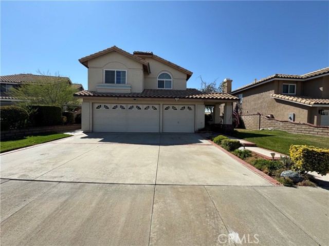27668 Lonestar Place, Castaic CA: https://media.crmls.org/medias/28cd8376-69a4-439b-805d-0c00aa5b2911.jpg