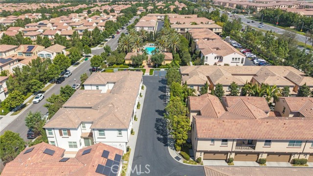 Detail Gallery Image 39 of 42 For 72 Granite, Irvine,  CA 92620 - 3 Beds | 3/1 Baths