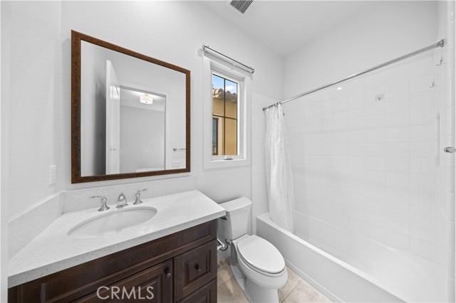 53 Eider Run, Irvine CA: https://media.crmls.org/medias/28cf3790-f379-452d-a958-2d63bebc4cb6.jpg