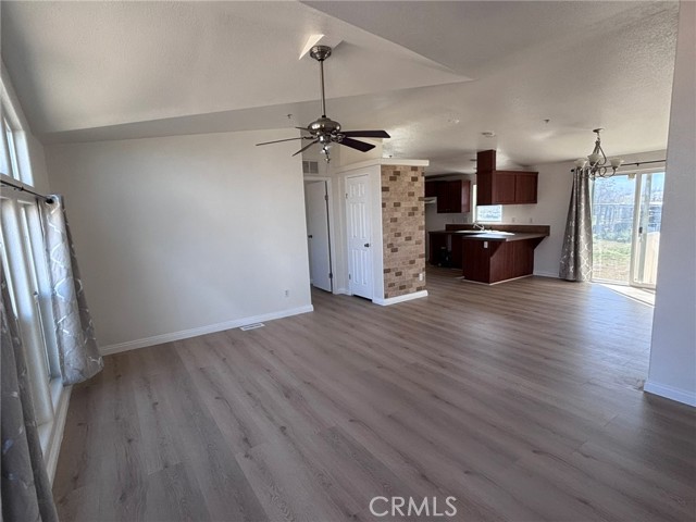 Detail Gallery Image 5 of 32 For 10024 Anderson Ranch, Phelan,  CA 92371 - 3 Beds | 2 Baths